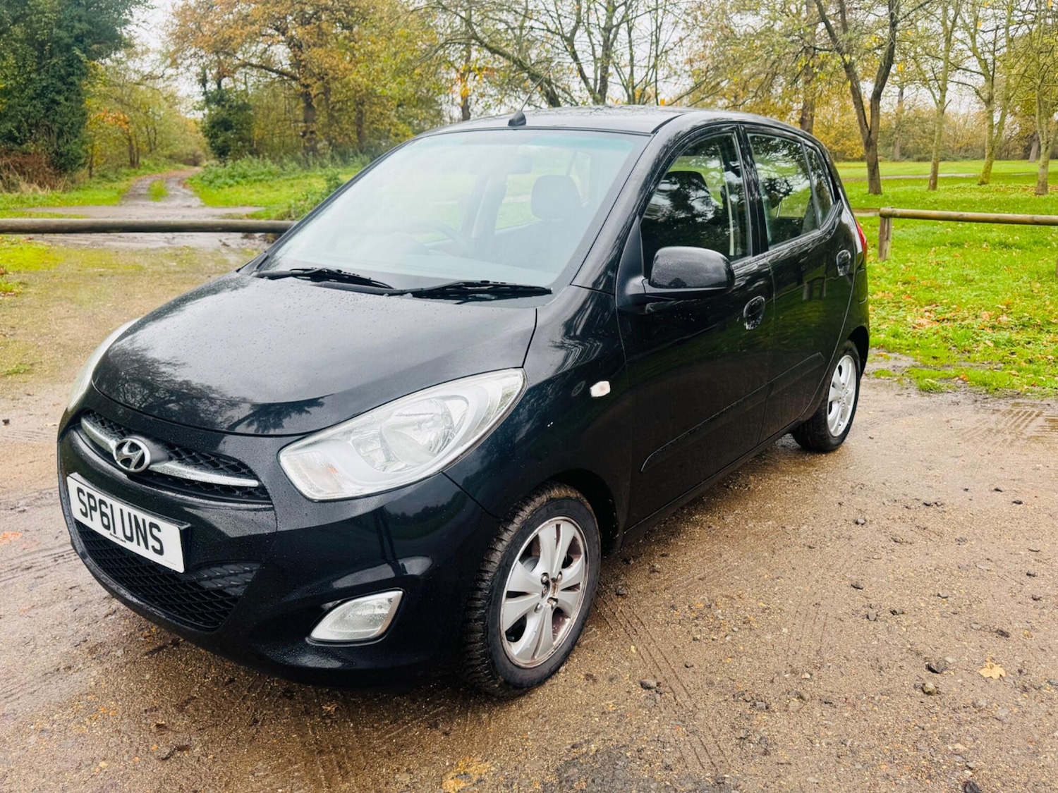 Used Hyundai i10 2011 for sale - 77396454: Photo 6