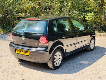 Used Volkswagen Polo 2008 for sale - 79495810: Photo
