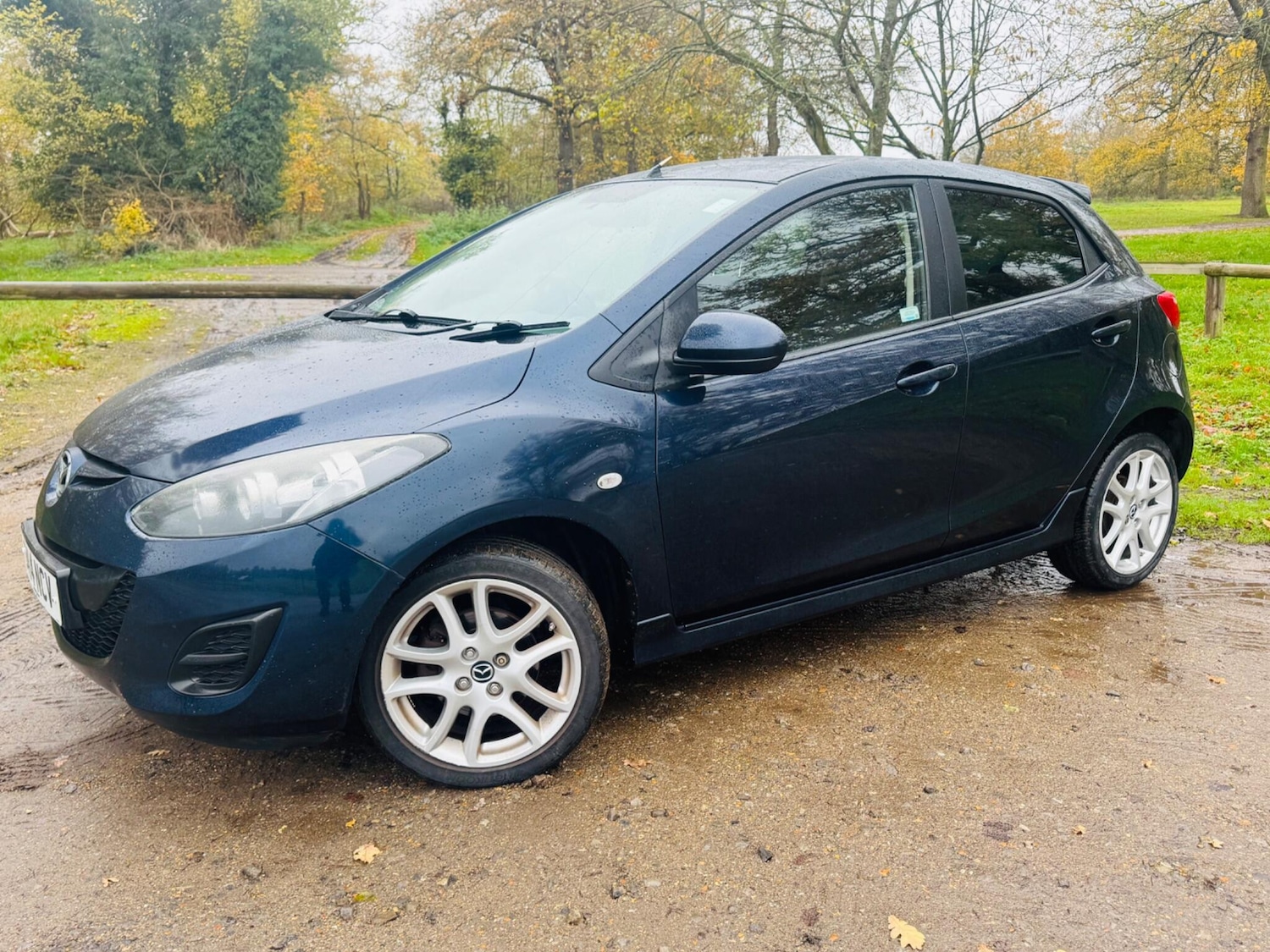 Used Mazda Mazda2 2014 for sale - 77060128: Photo 12