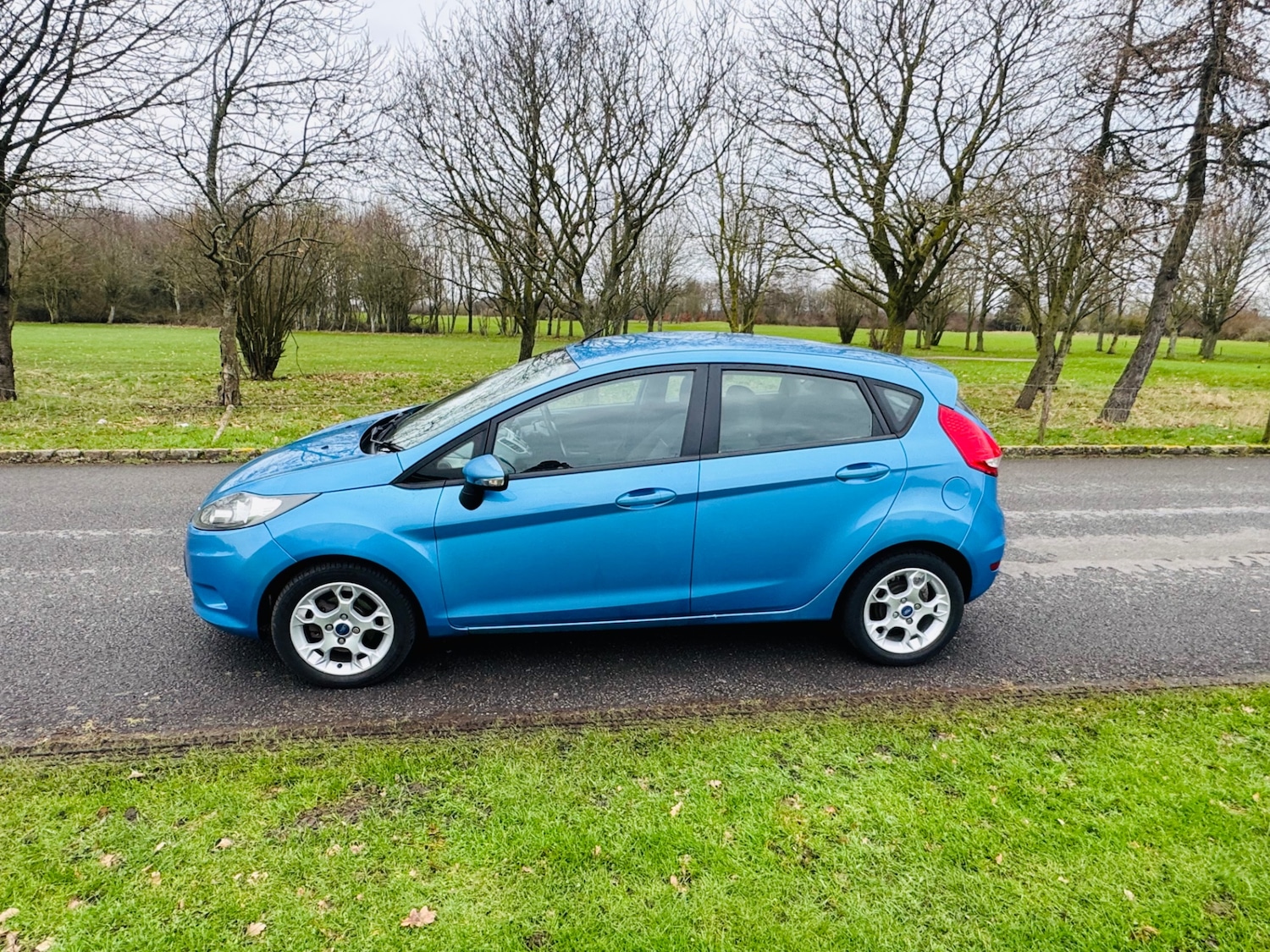 Used Ford Fiesta 2010 for sale - 77564575: Photo 11
