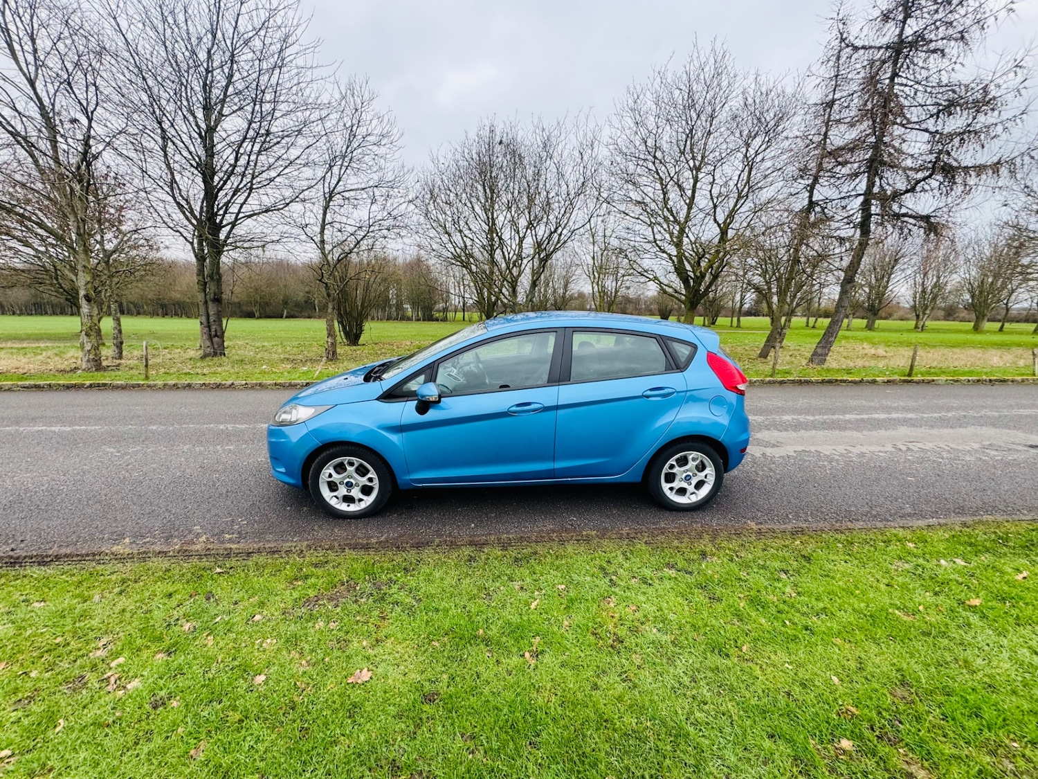 Used Ford Fiesta 2010 for sale - 77564575: Photo 14
