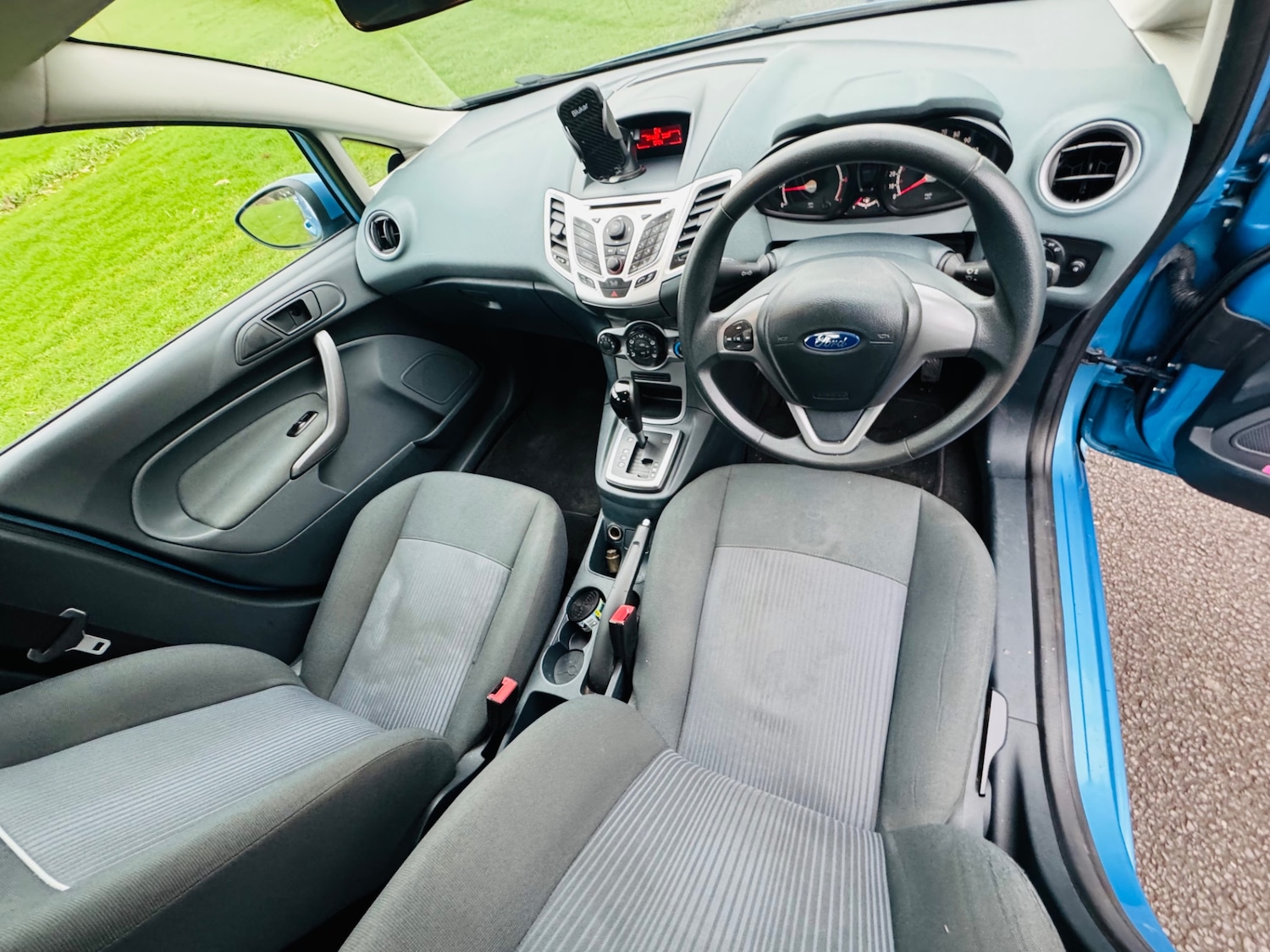 Used Ford Fiesta 2010 for sale - 77564575: Photo 20