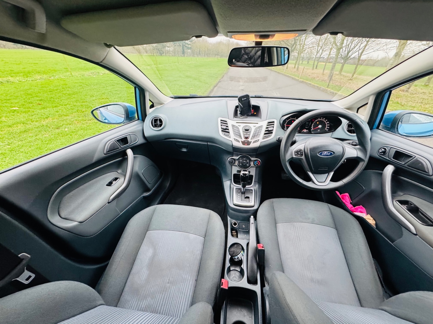 Used Ford Fiesta 2010 for sale - 77564575: Photo 3