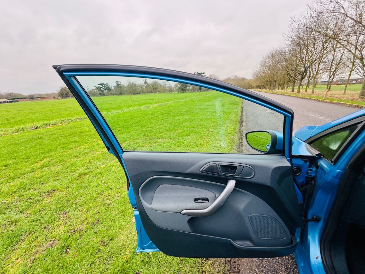 Used Ford Fiesta 2010 for sale - 77564575: Photo 33