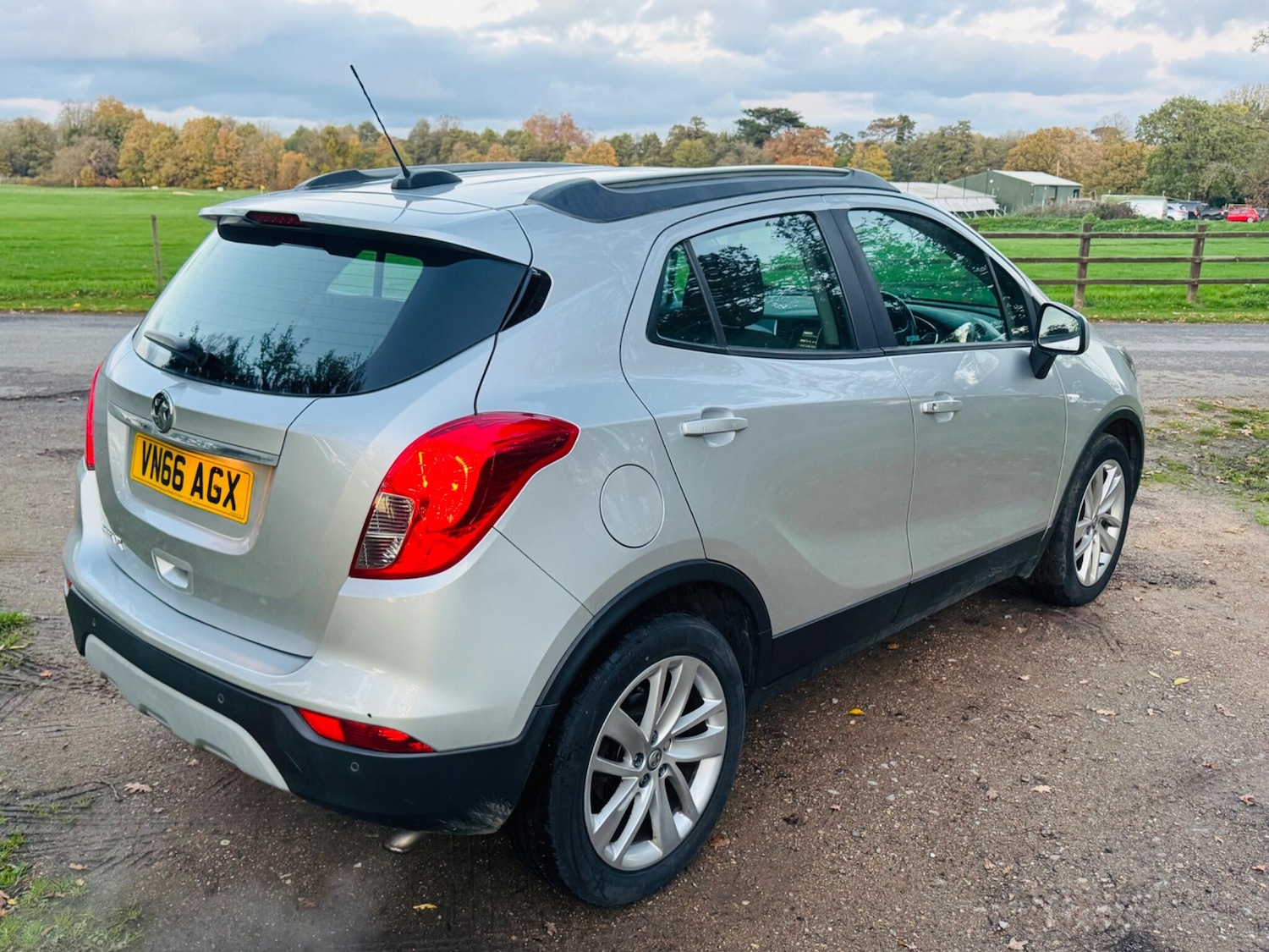 Used Vauxhall Mokka X 2016 for sale - 76527958: Photo 2