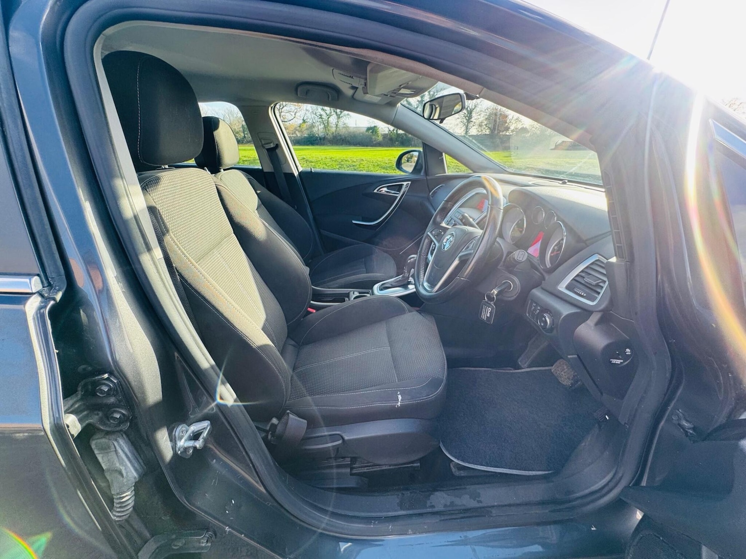 Used Vauxhall Astra 2011 for sale - 76913704: Photo 23