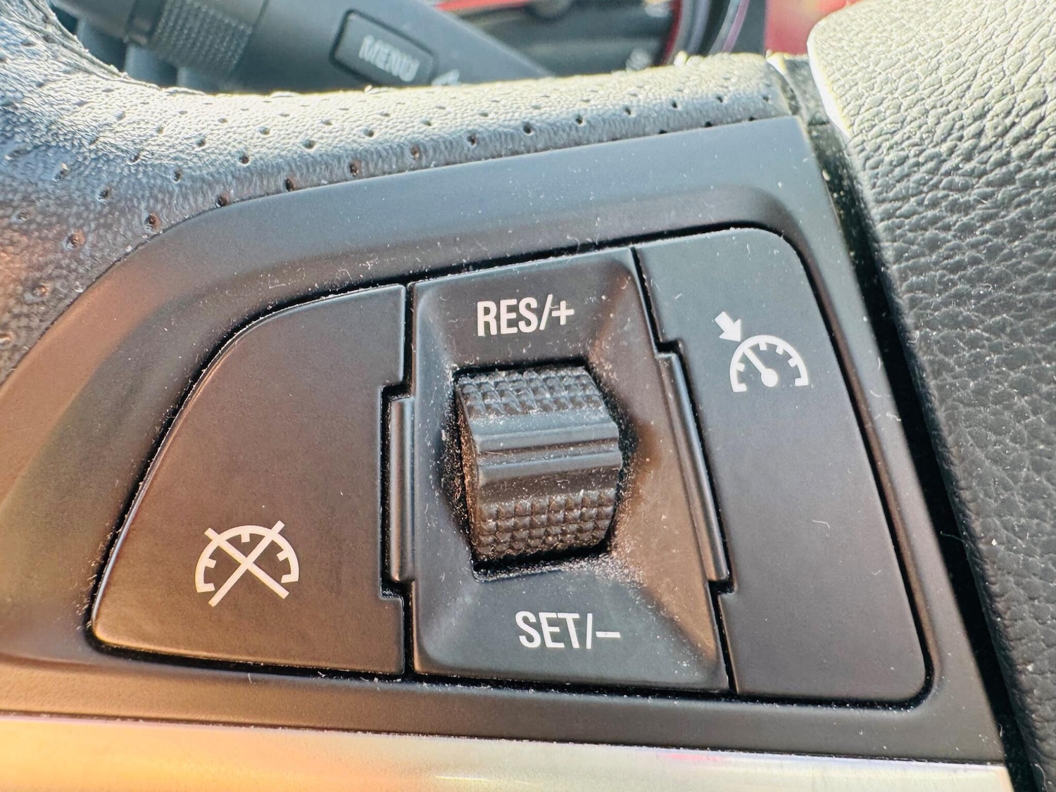 Used Vauxhall Astra 2011 for sale - 76913704: Photo 36