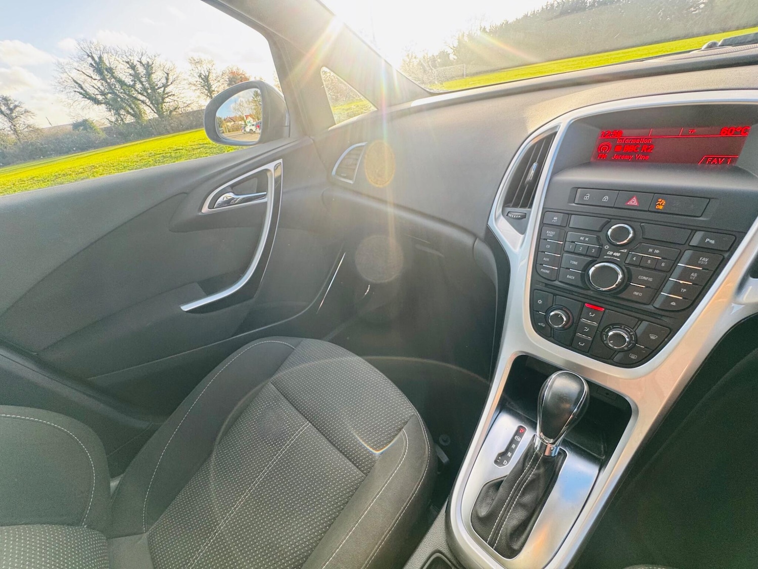 Used Vauxhall Astra 2011 for sale - 76913704: Photo 39