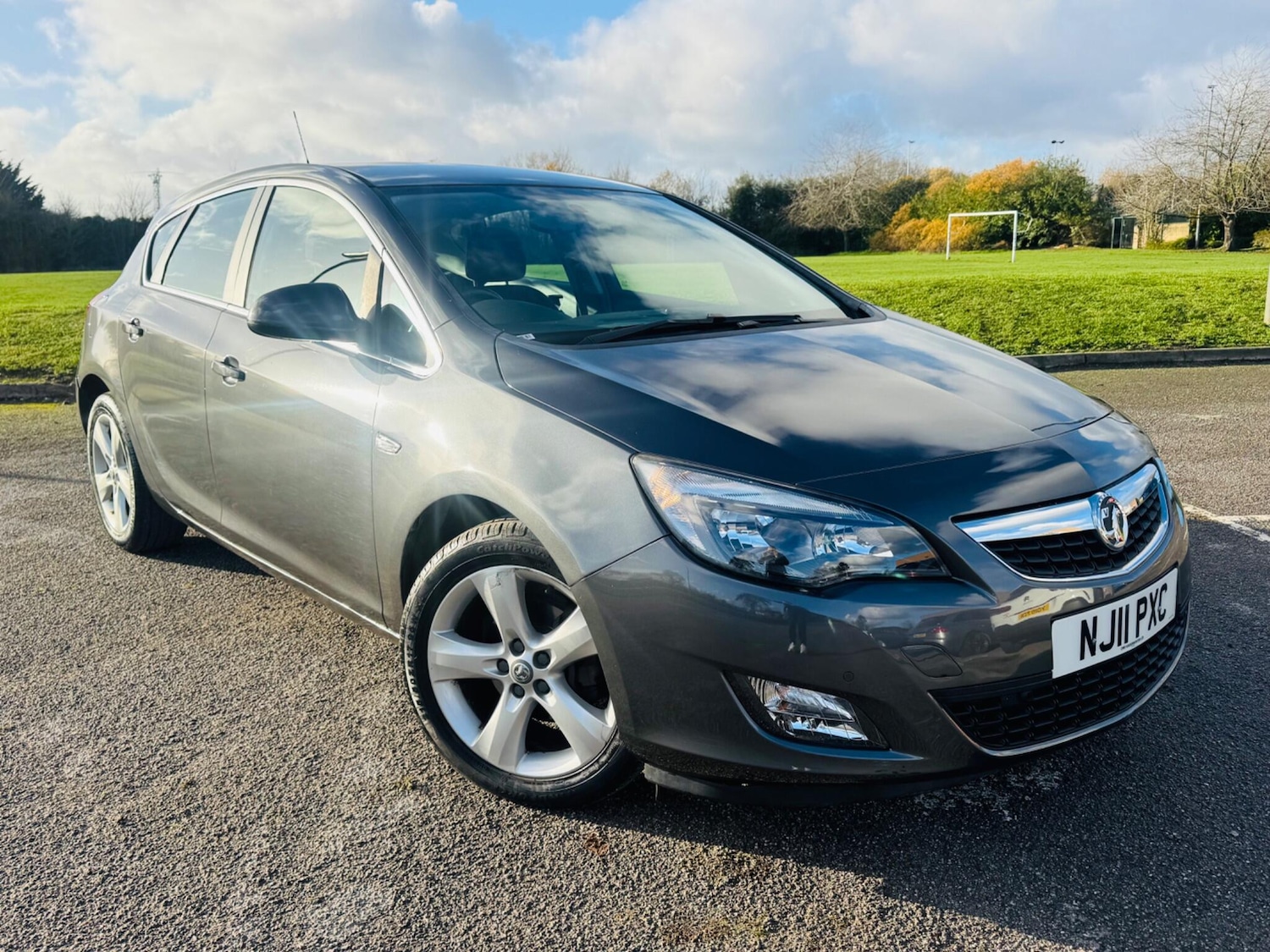 Used Vauxhall Astra 2011 for sale - 76913704: Photo 5