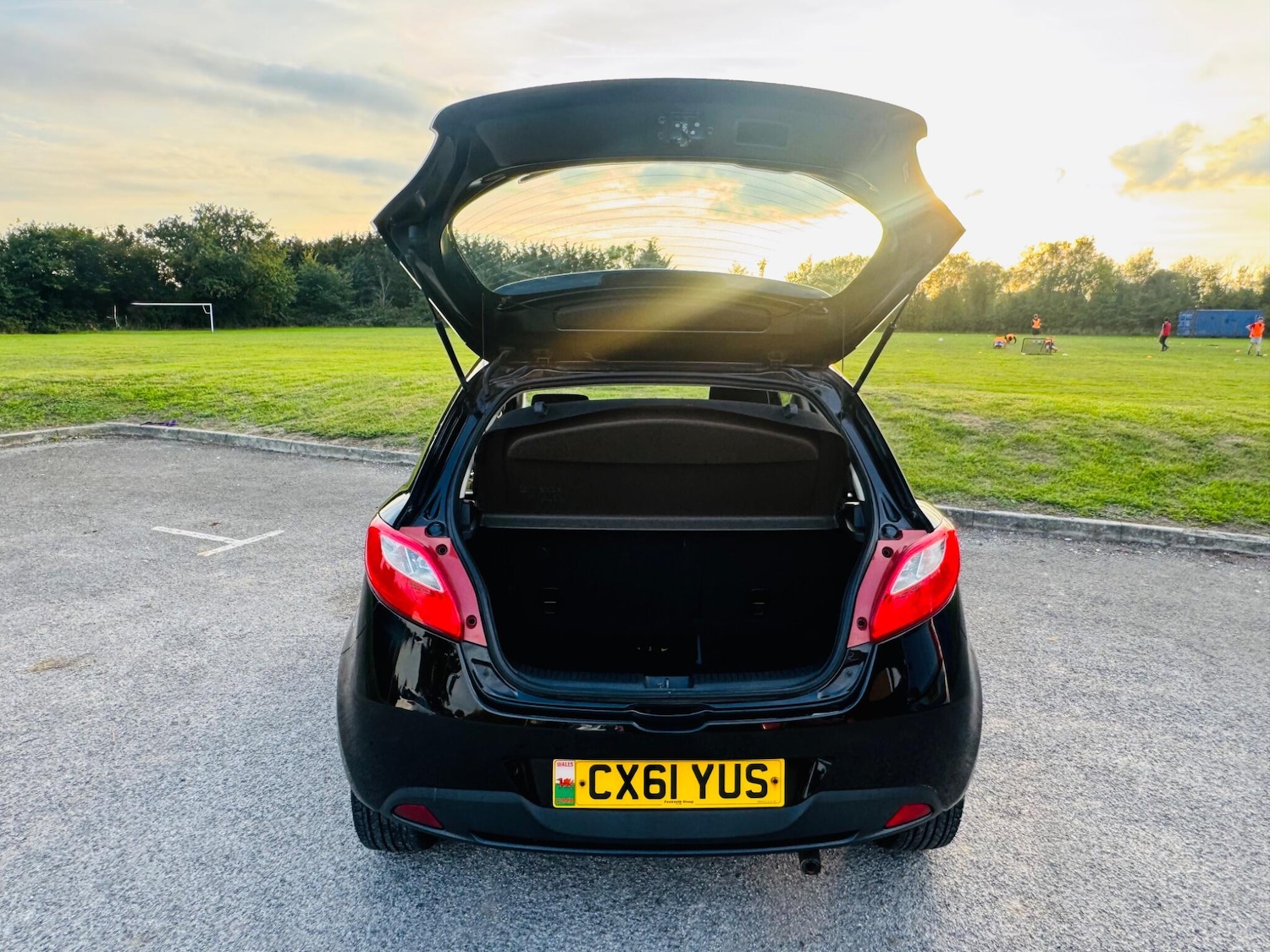 Used Mazda Mazda2 2011 for sale - 76409409: Photo 15