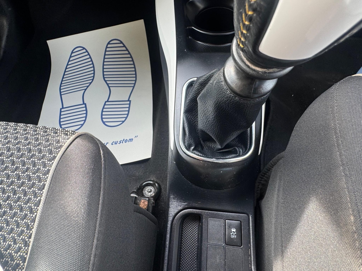 Used Toyota Yaris 2013 for sale - 76440542: Photo 39