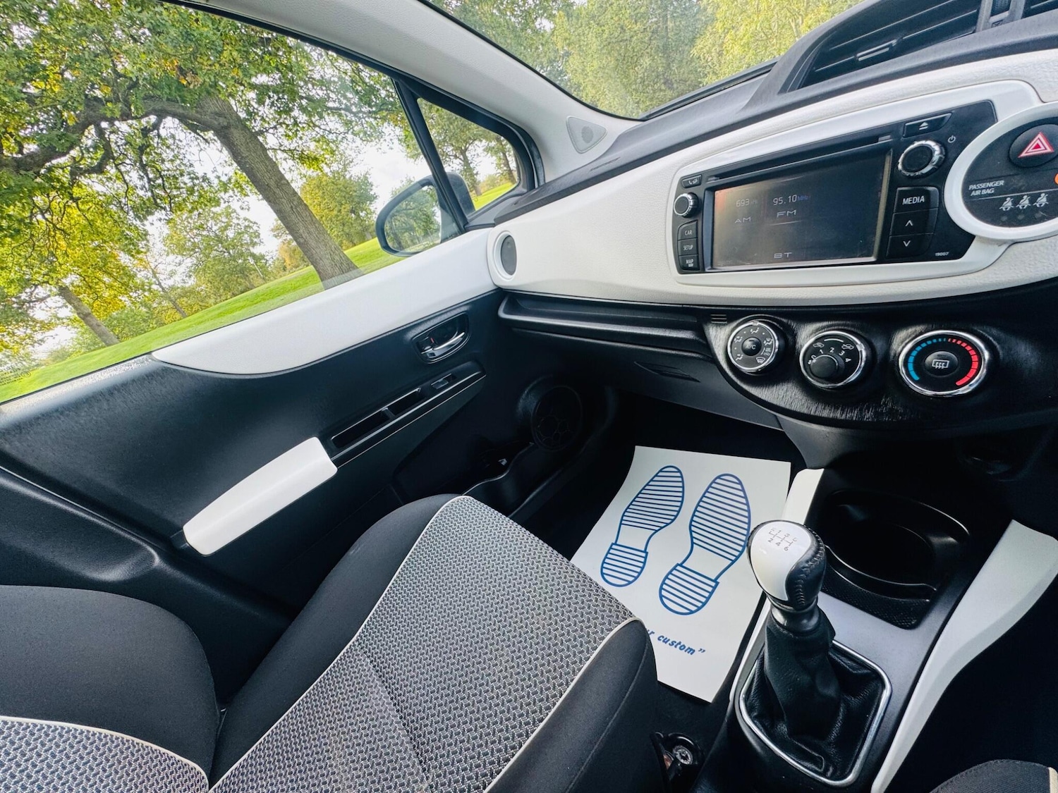 Used Toyota Yaris 2013 for sale - 76440542: Photo 44