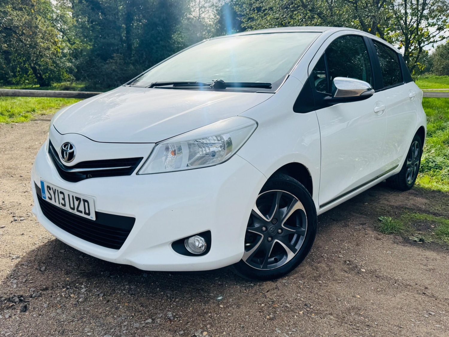 Used Toyota Yaris 2013 for sale - 76440542: Photo 6