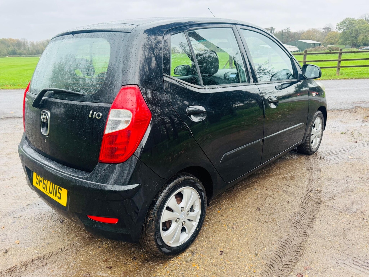 Used Hyundai i10 2011 for sale - 77166504: Photo 13