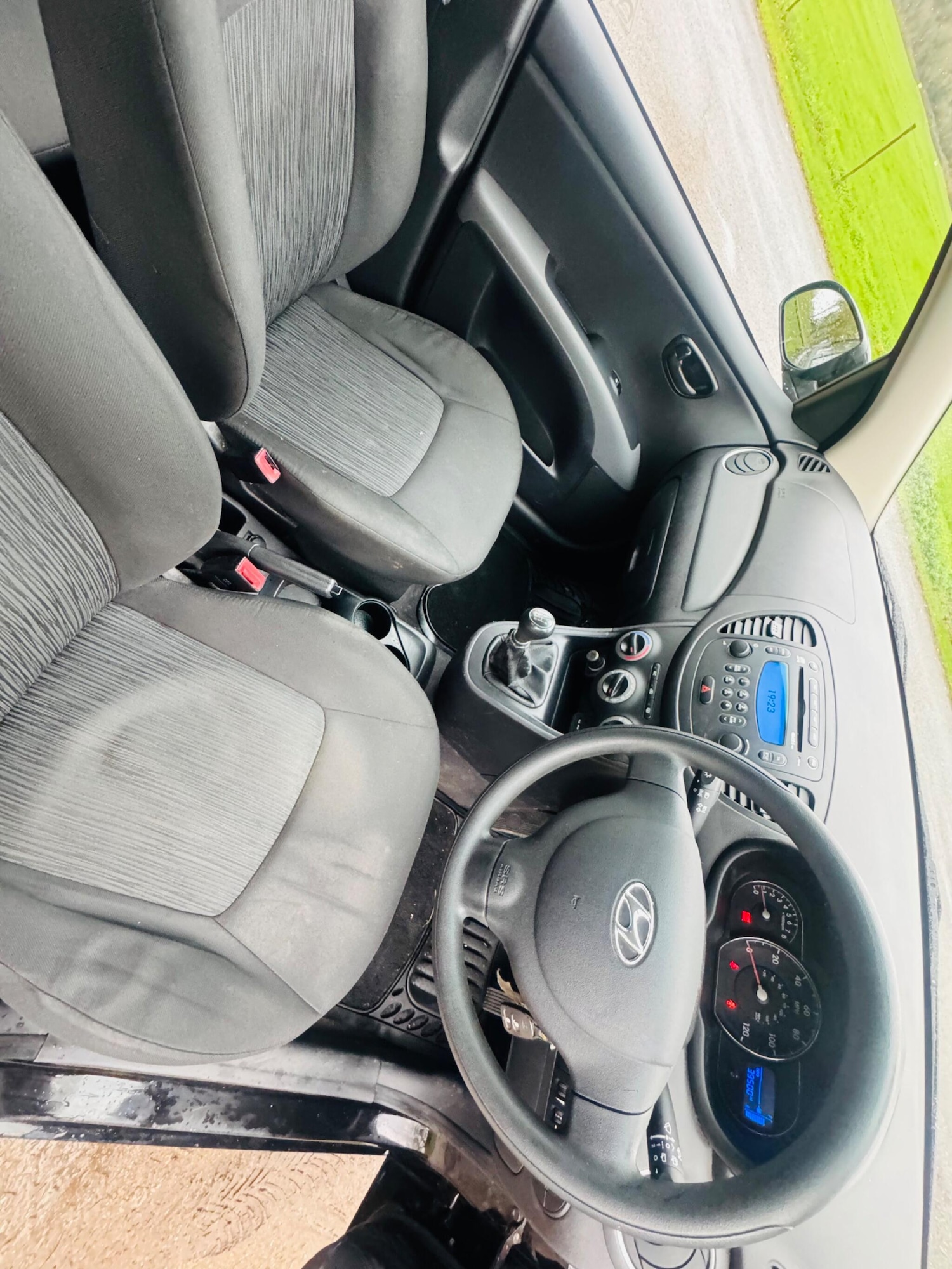 Used Hyundai i10 2011 for sale - 77166504: Photo 16