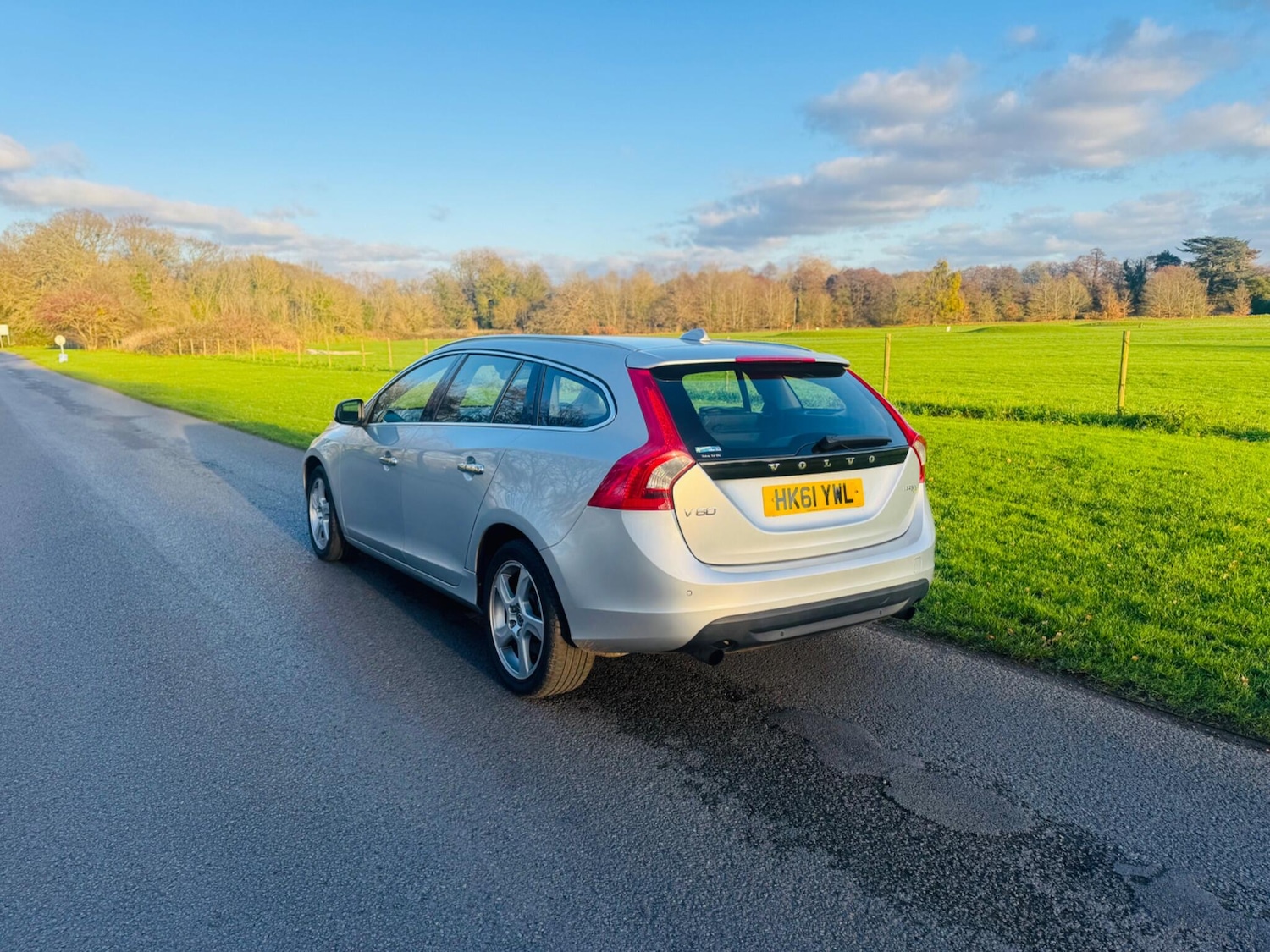 Used Volvo V60 2022 for sale - 77074059: Photo 13