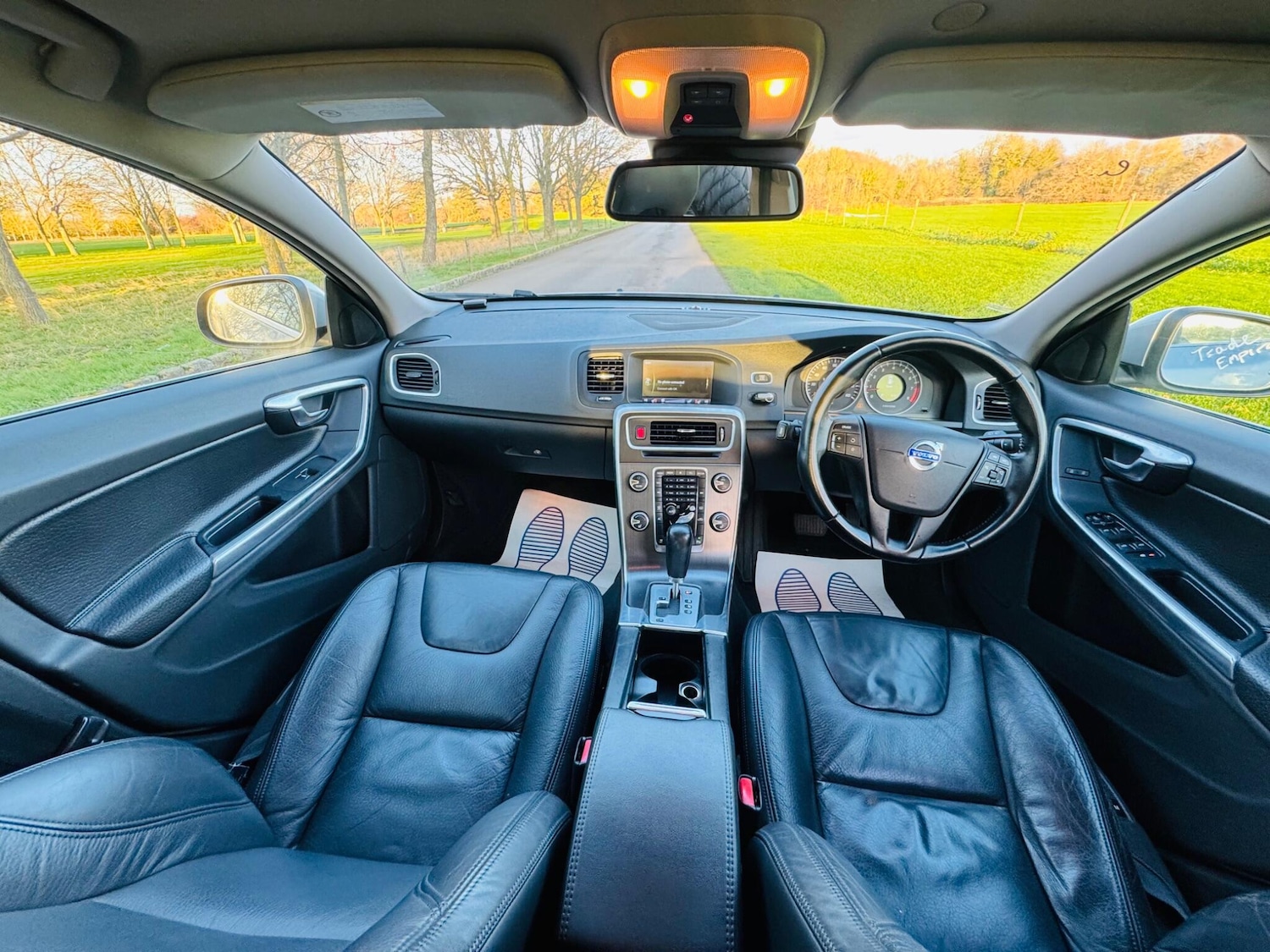 Used Volvo V60 2022 for sale - 77074059: Photo 3