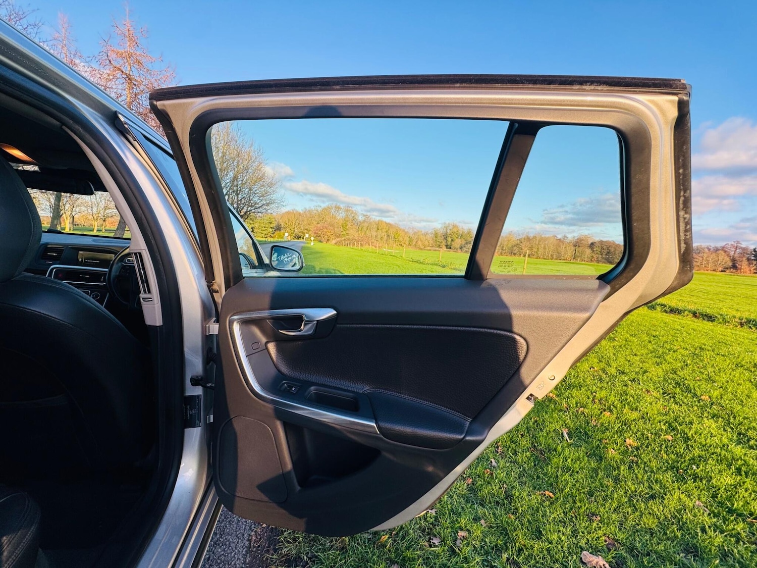 Used Volvo V60 2022 for sale - 77074059: Photo 32