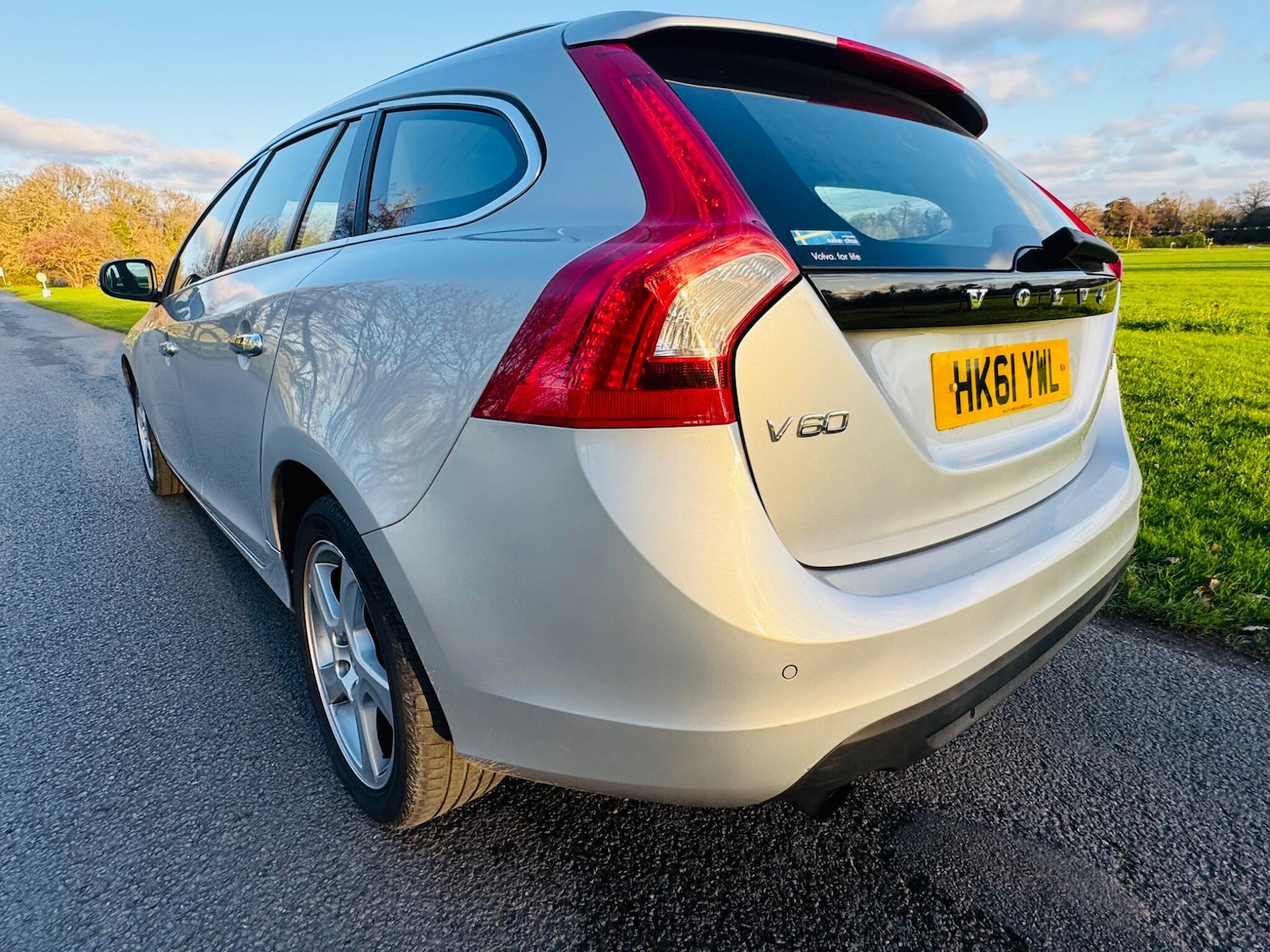 Used Volvo V60 2022 for sale - 77074059: Photo 37