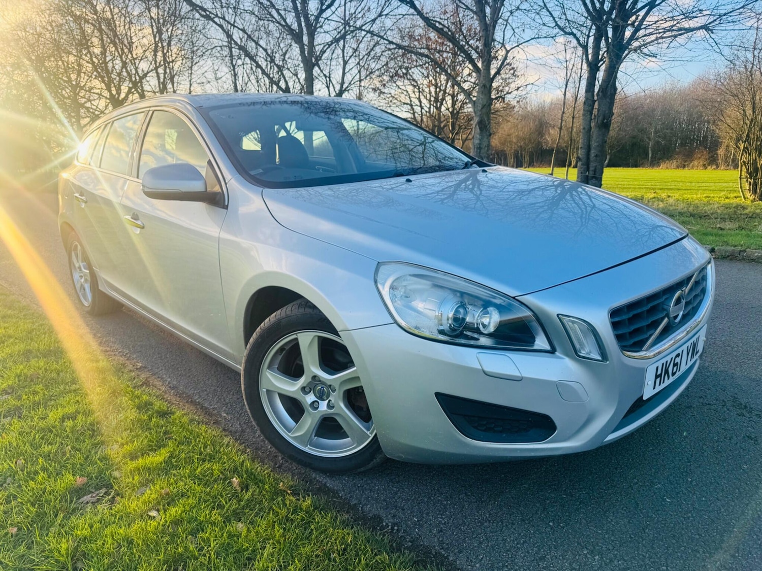 Used Volvo V60 2022 for sale - 77074059: Photo 4