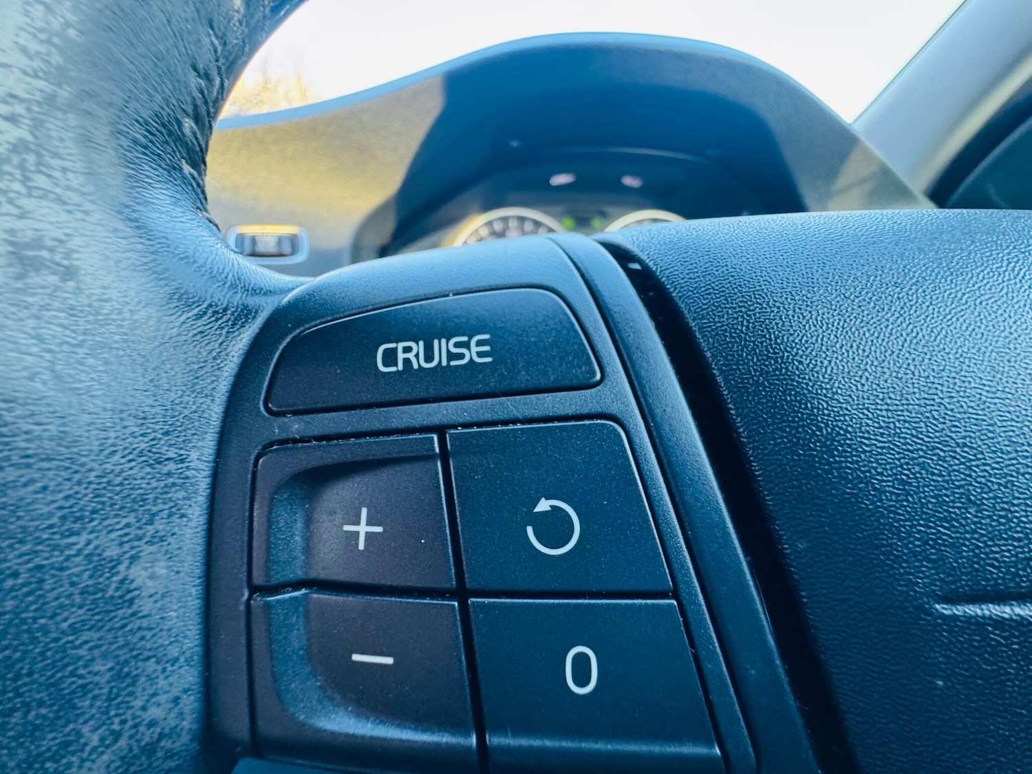 Used Volvo V60 2022 for sale - 77074059: Photo 52