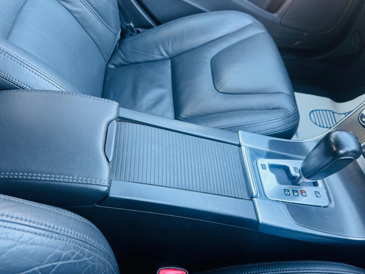 Used Volvo V60 2022 for sale - 77074059: Photo 56