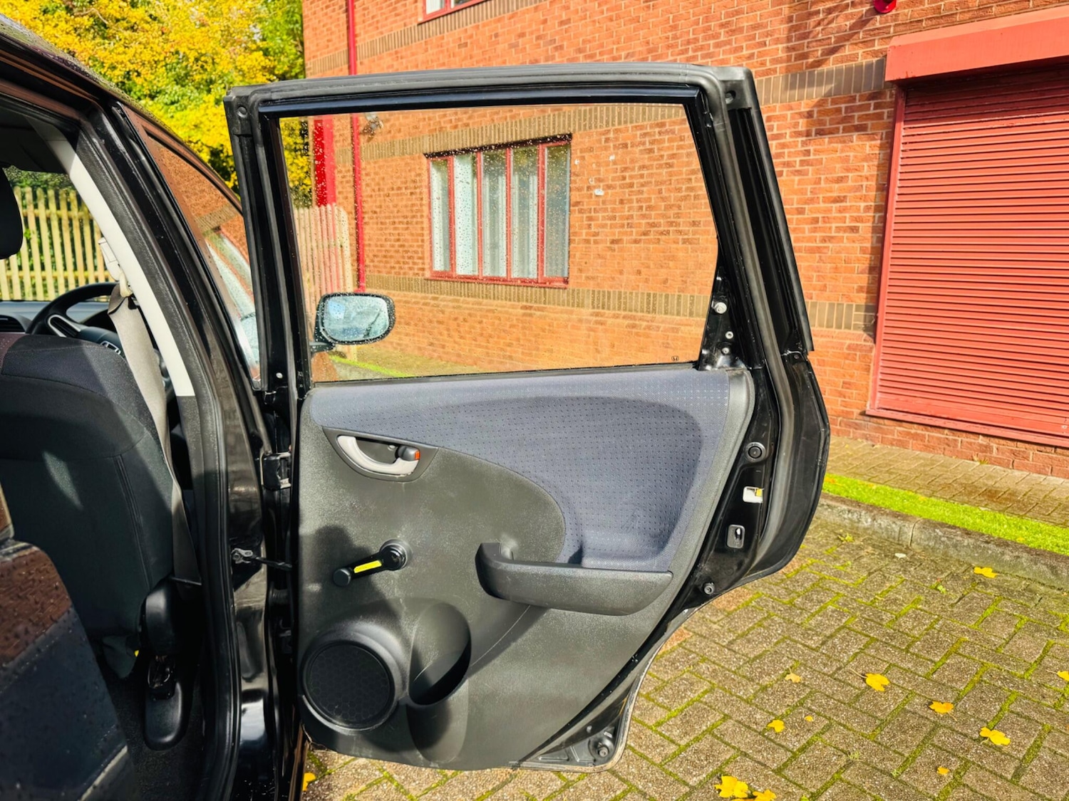 Used Honda Jazz 2010 for sale - 77057642: Photo 15