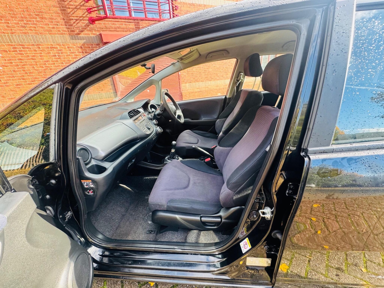 Used Honda Jazz 2010 for sale - 77057642: Photo 20