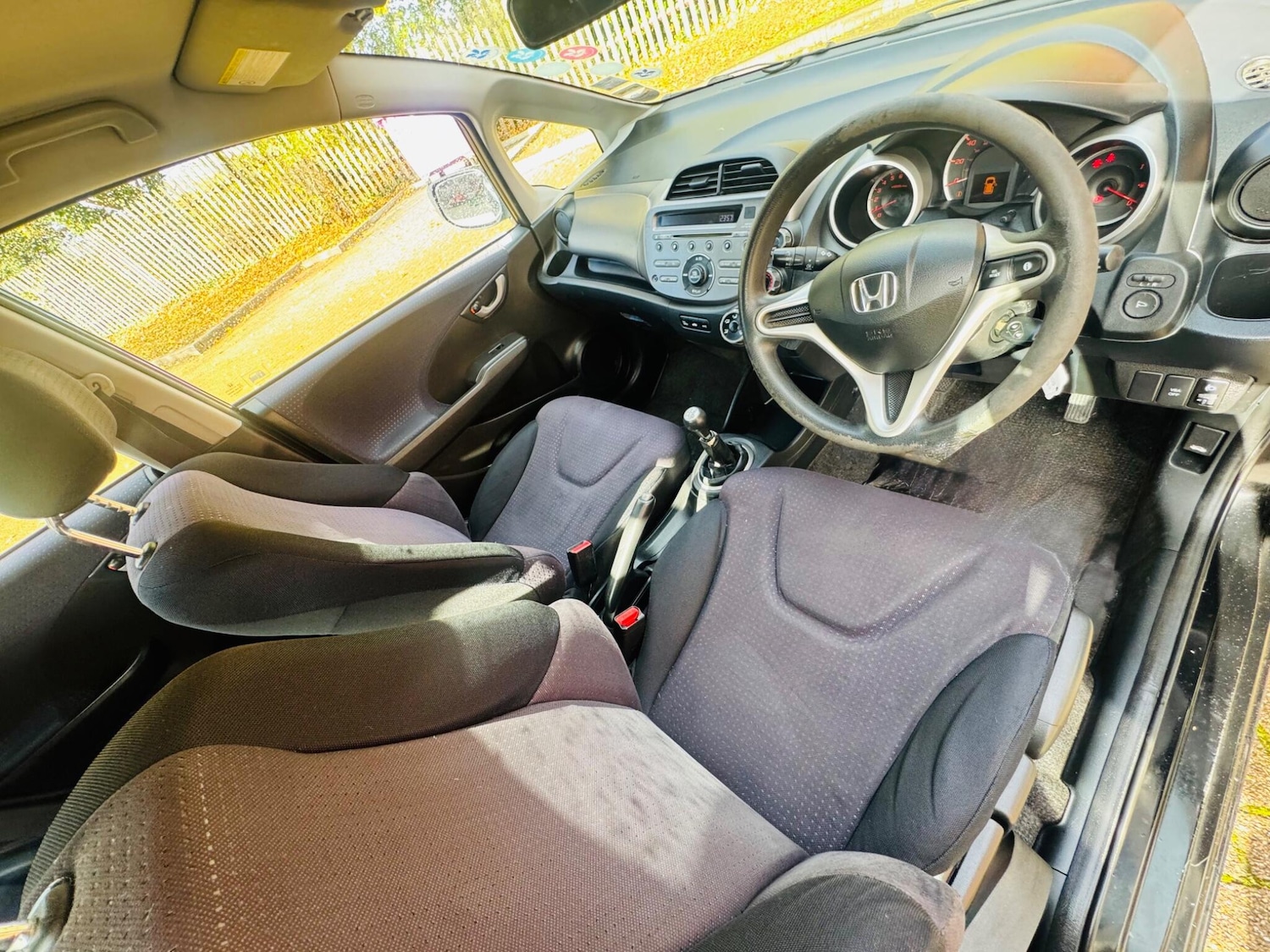 Used Honda Jazz 2010 for sale - 77057642: Photo 3