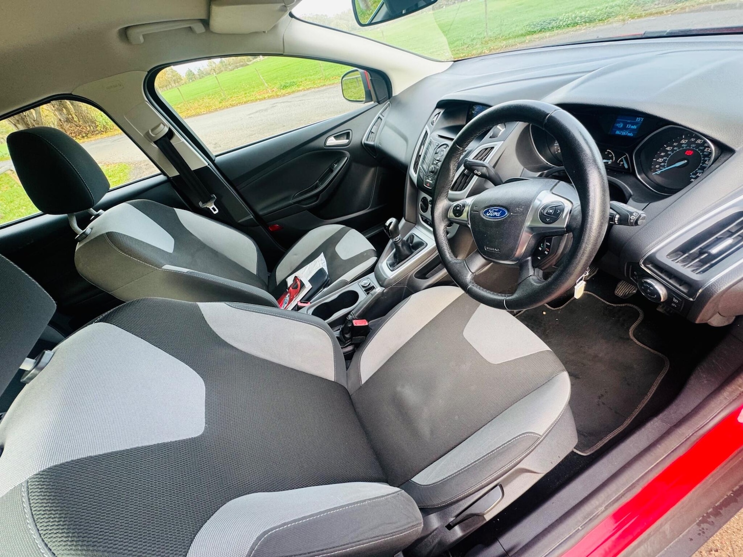 Used Ford Focus 2012 for sale - 76527758: Photo 27