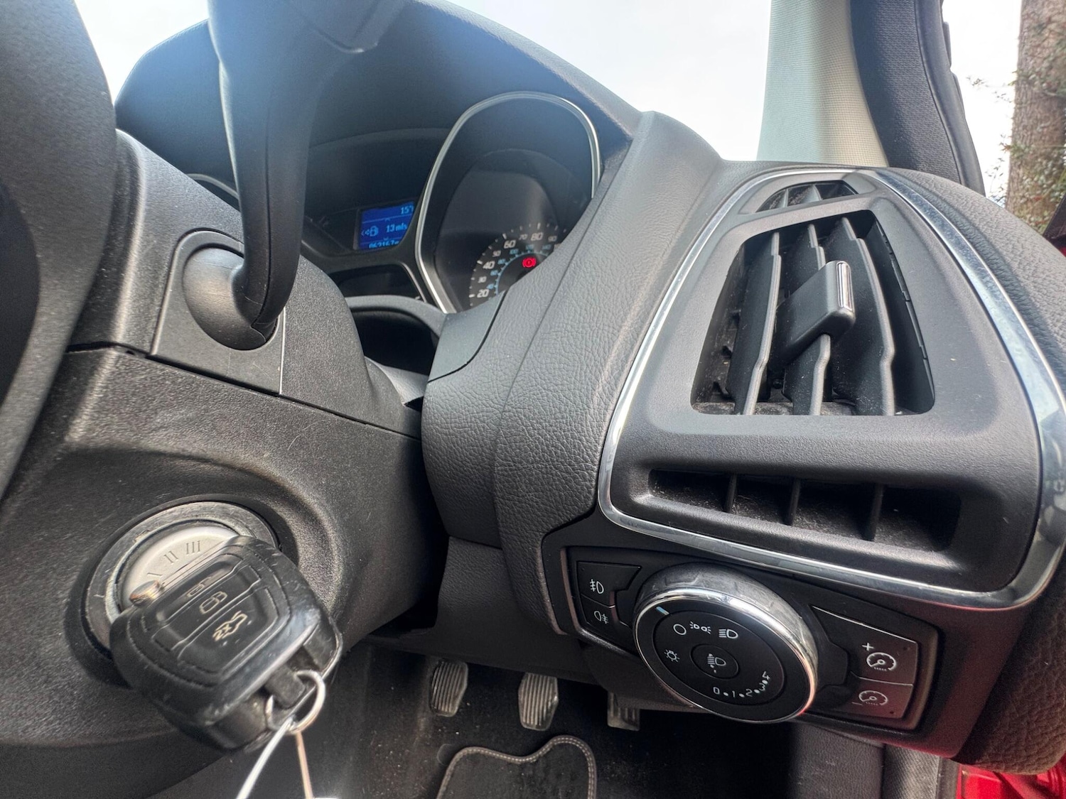 Used Ford Focus 2012 for sale - 76527758: Photo 34