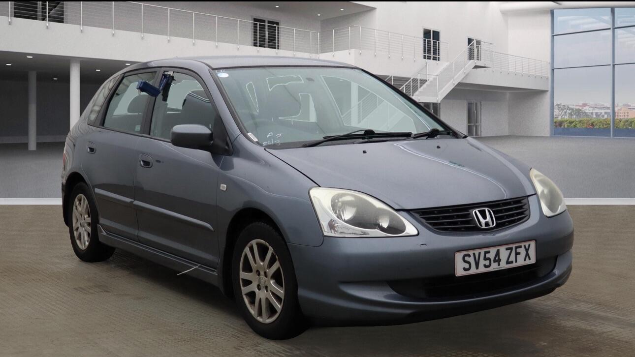Used Honda Civic 2004 for sale - 76771649: Photo 1