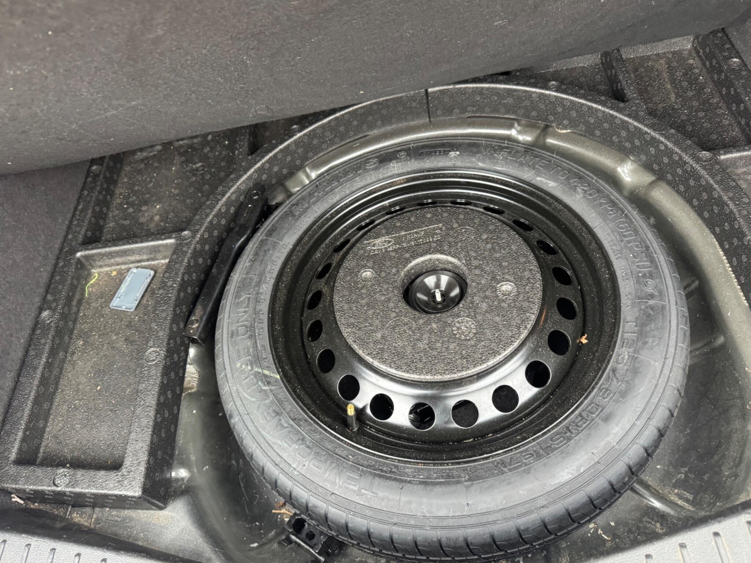 Used Ford C-Max 2015 for sale - 76306322: Photo 17