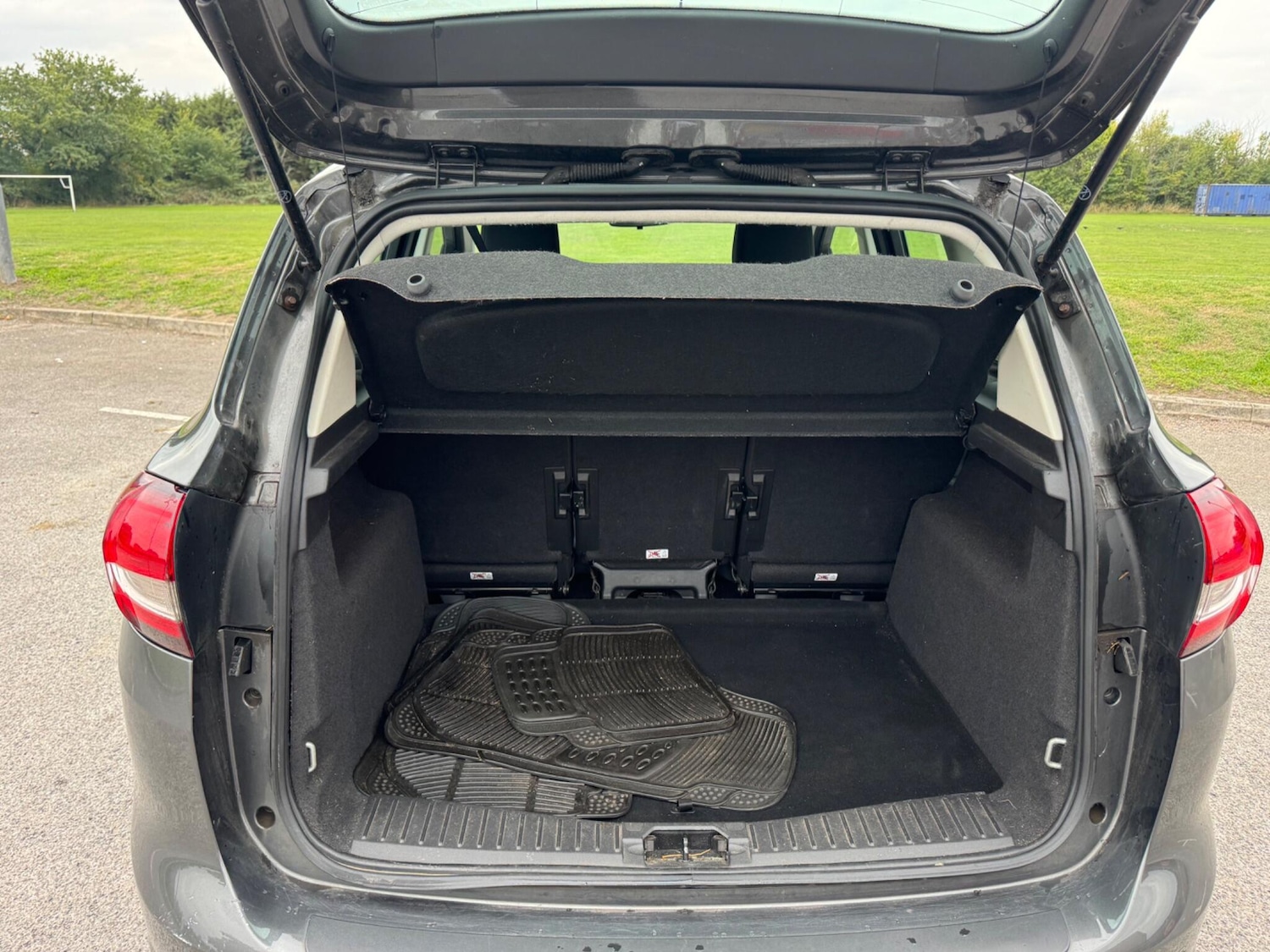 Used Ford C-Max 2015 for sale - 76306322: Photo 18