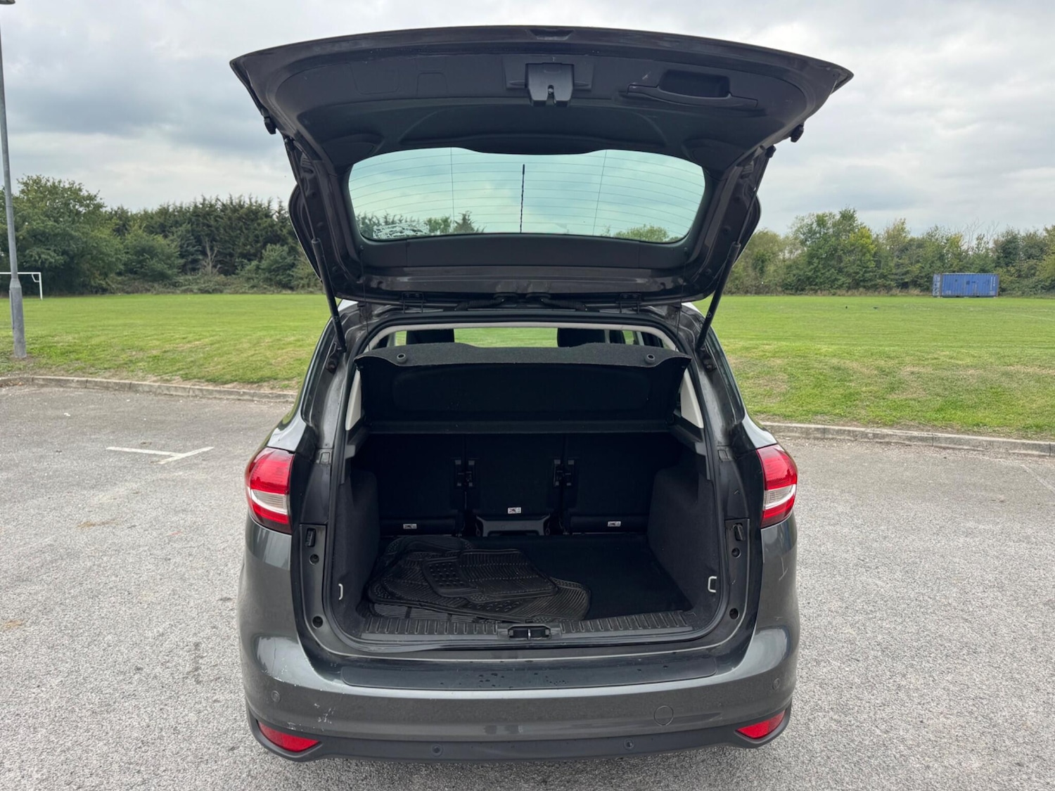 Used Ford C-Max 2015 for sale - 76306322: Photo 19