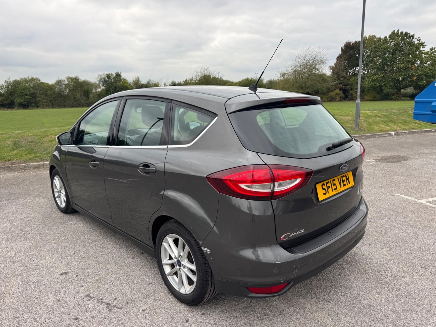 Used Ford C-Max 2015 for sale - 76306322: Photo 2