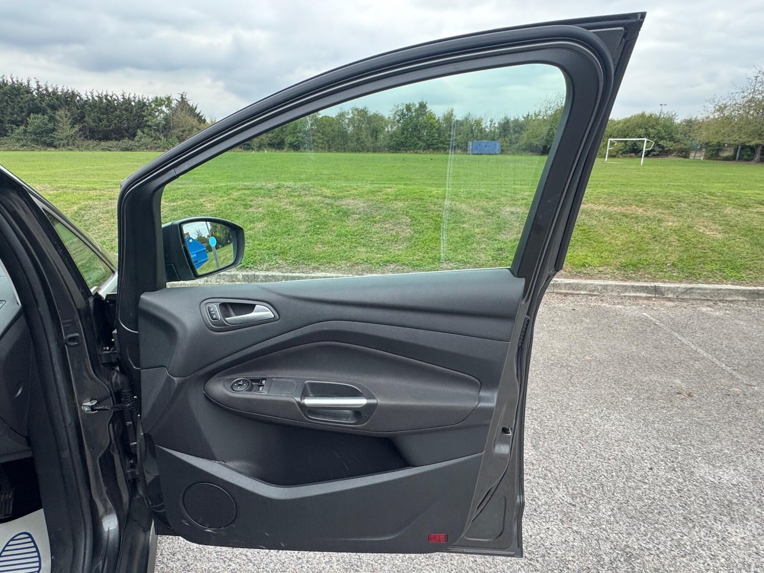 Used Ford C-Max 2015 for sale - 76306322: Photo 20