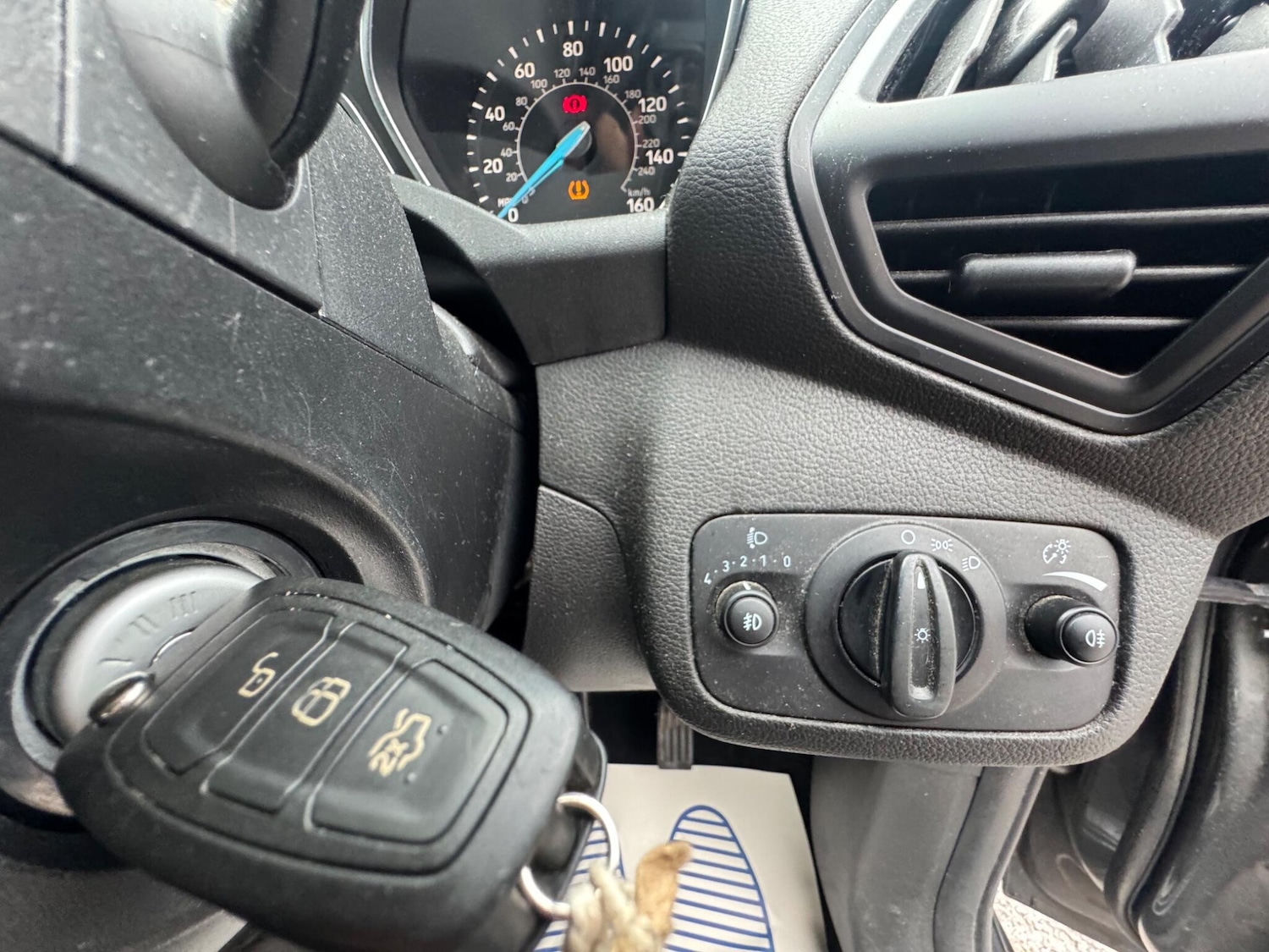 Used Ford C-Max 2015 for sale - 76306322: Photo 31