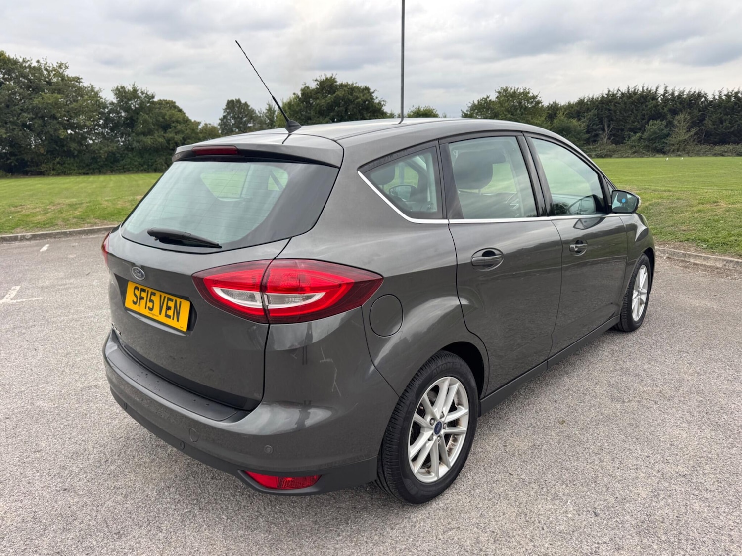 Used Ford C-Max 2015 for sale - 76306322: Photo 9