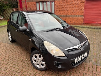 Used Hyundai i20 2009 for sale - 76855968: Photo