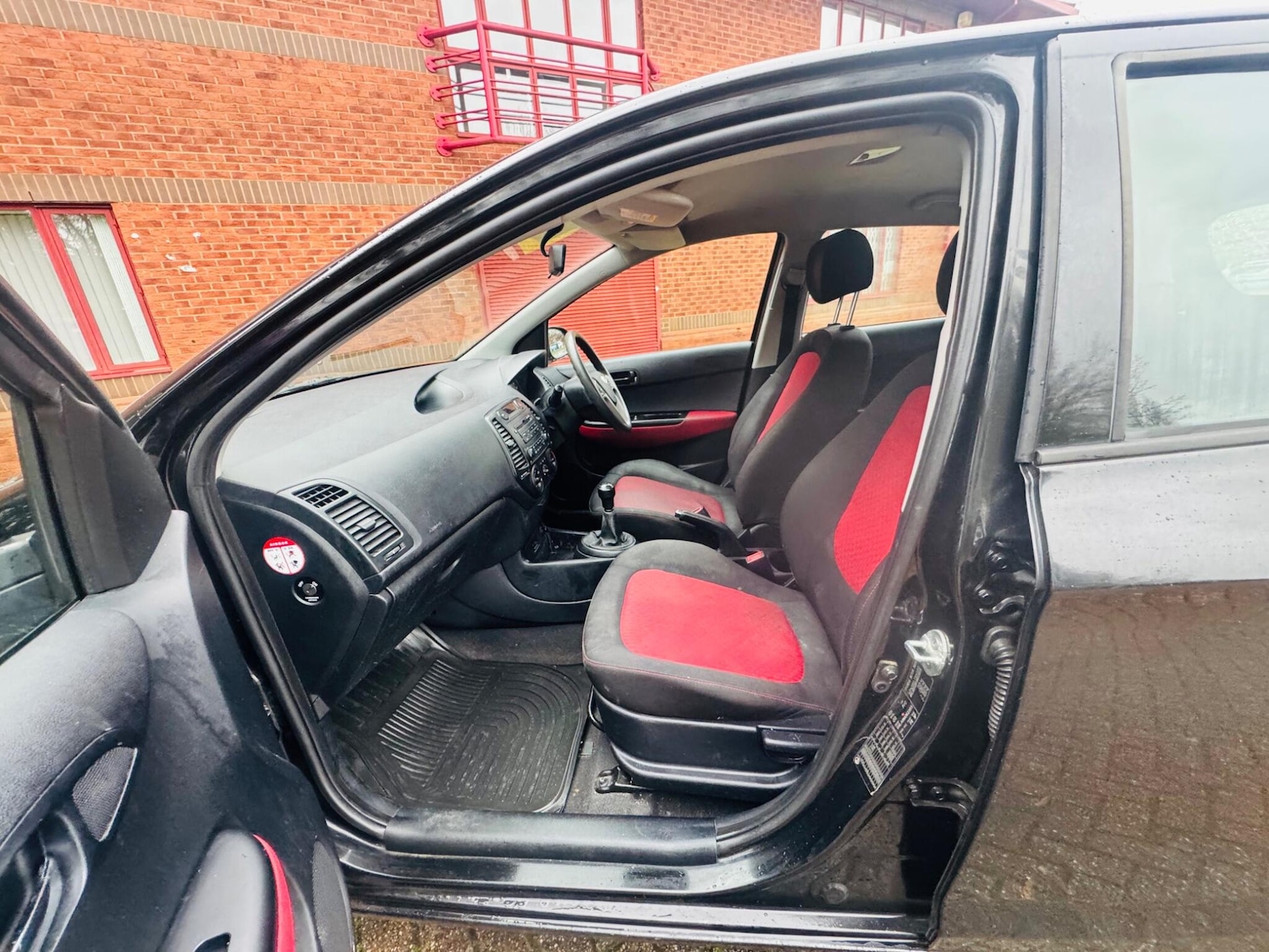 Used Hyundai i20 2009 for sale - 76855968: Photo 25