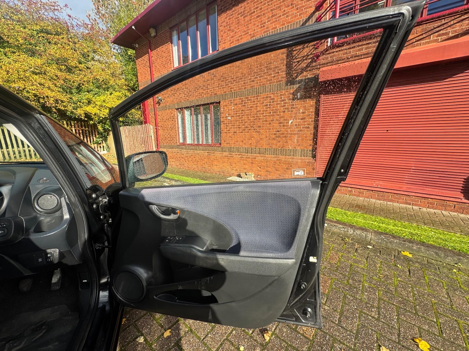 Used Honda Jazz 2010 for sale - 76850420: Photo 26