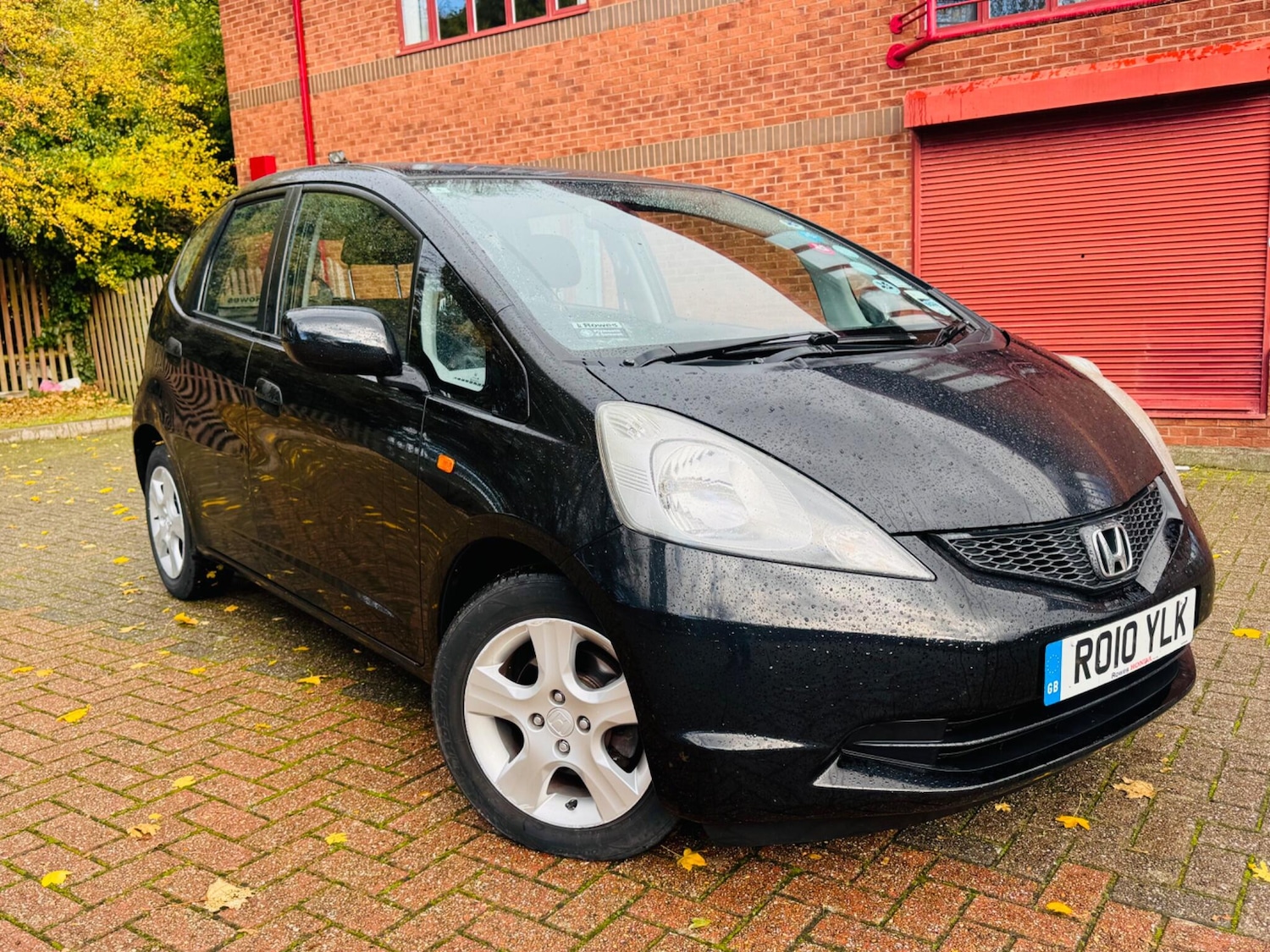 Used Honda Jazz 2010 for sale - 76850420: Photo 5