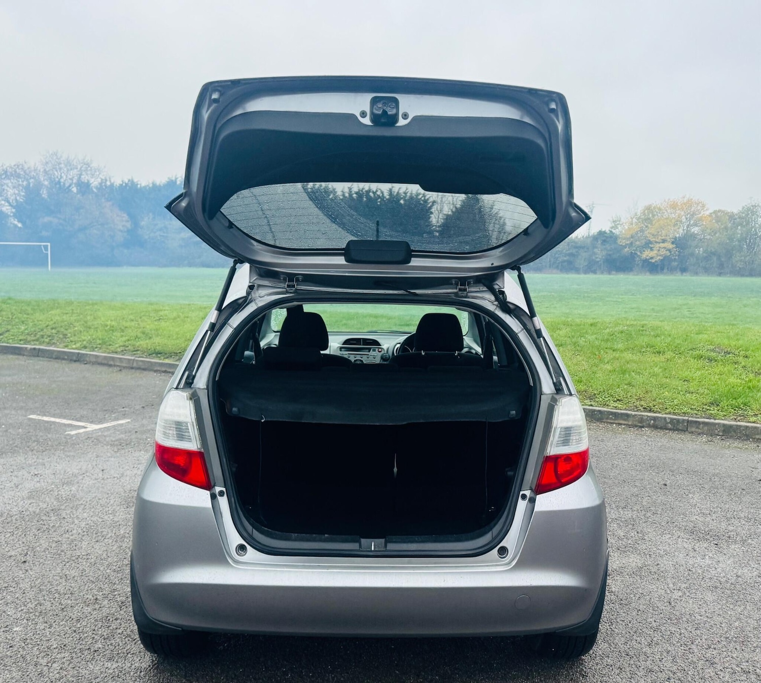 Used Honda Jazz 2009 for sale - 76824688: Photo 16