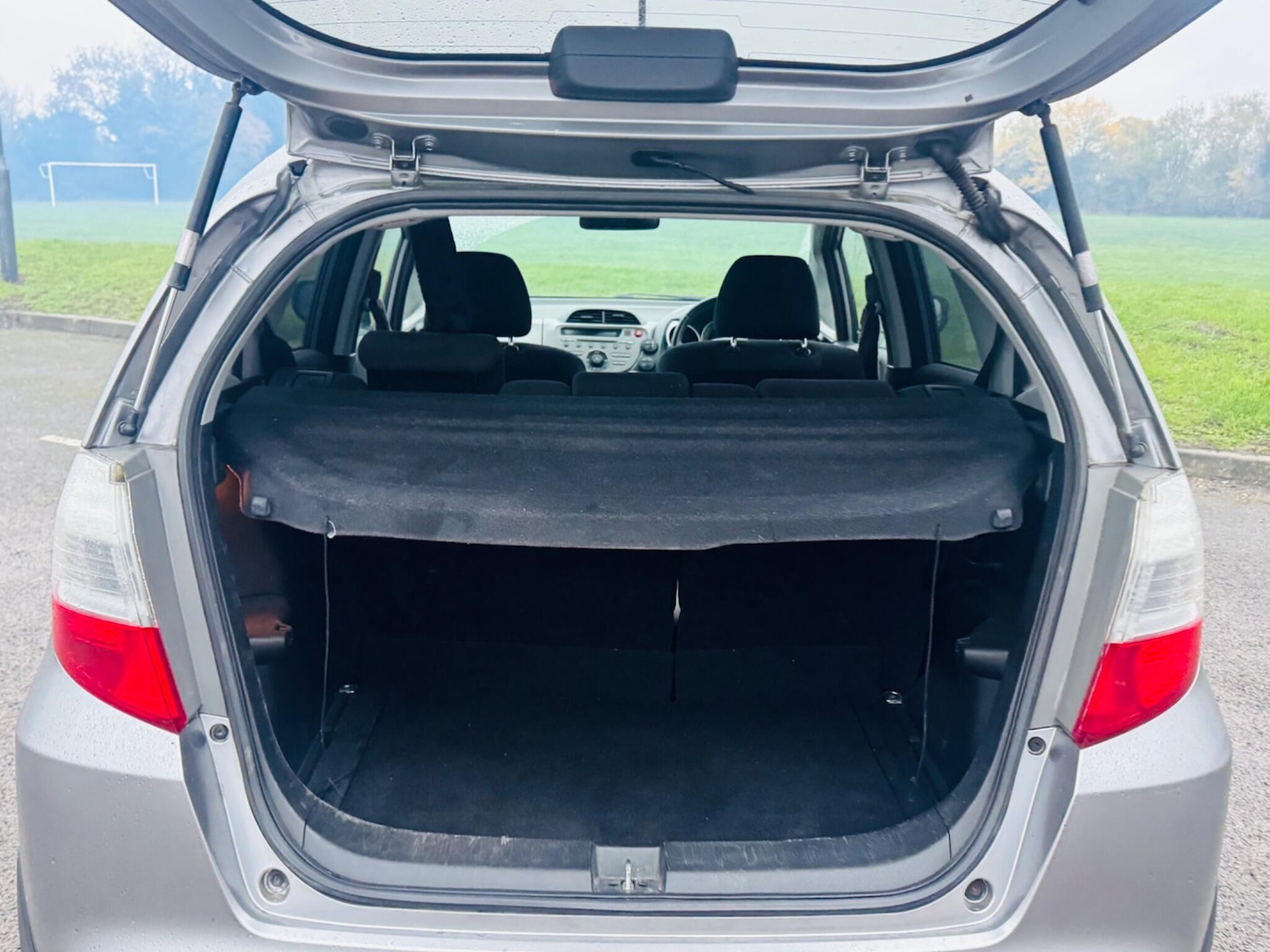 Used Honda Jazz 2009 for sale - 76824688: Photo 17