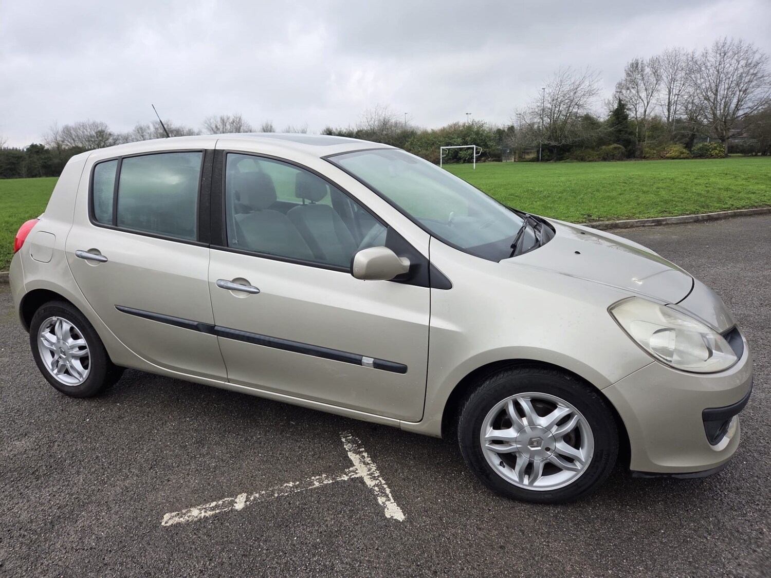 Used Renault Clio 2006 for sale - 77565198: Photo 14