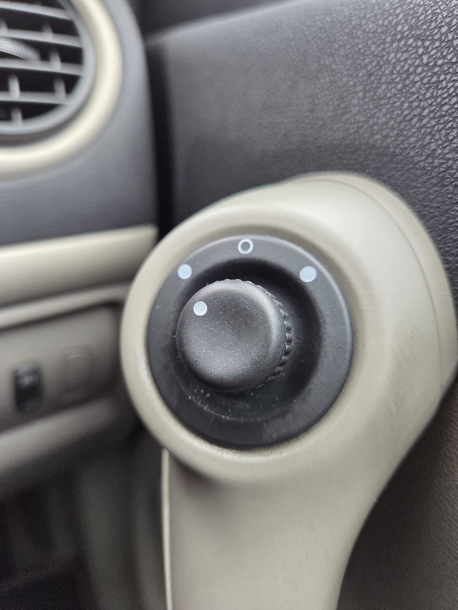 Used Renault Clio 2006 for sale - 77565198: Photo 8