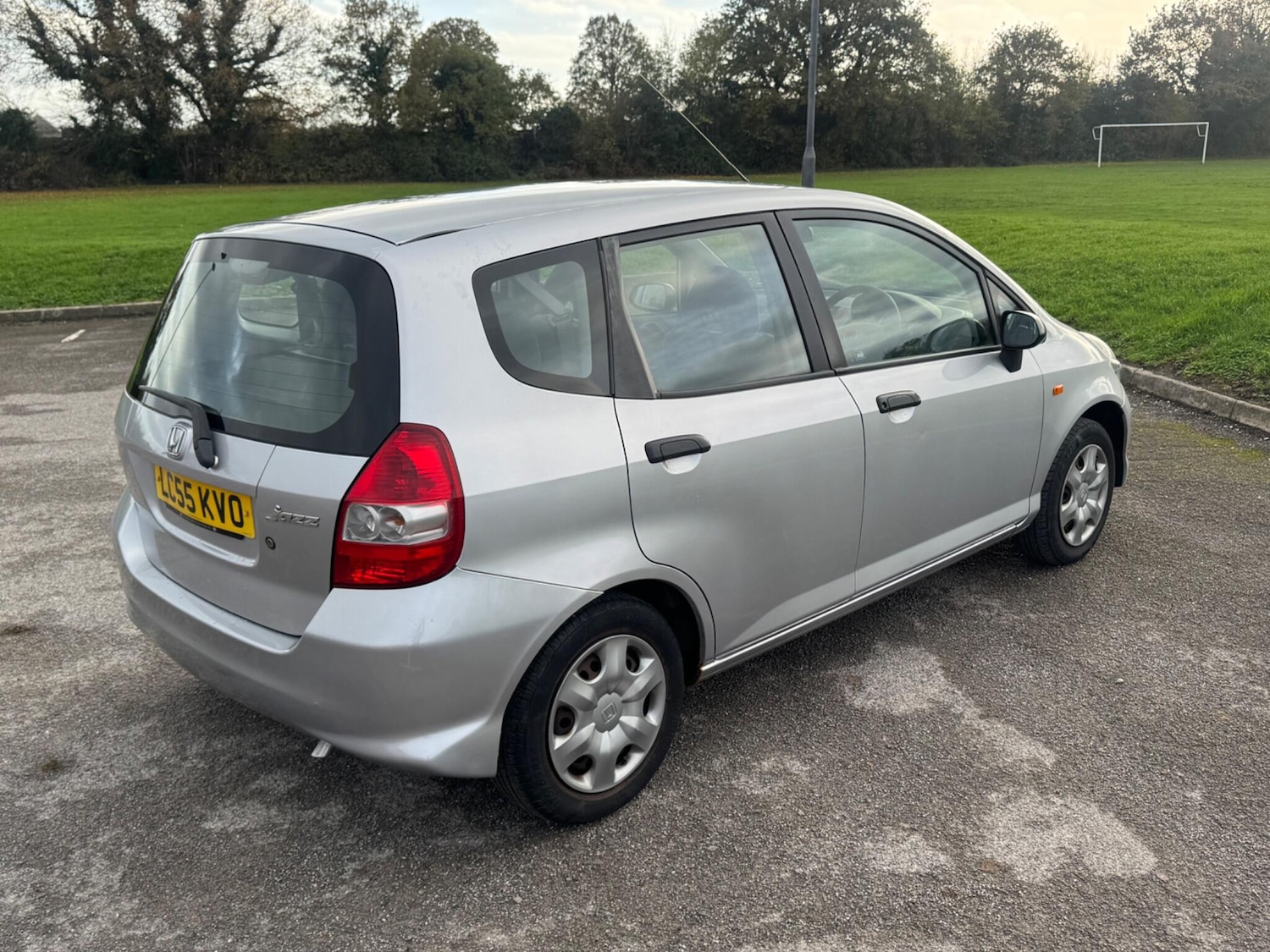 Used Honda Jazz 2005 for sale - 76584860: Photo 2