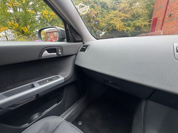 Used Volvo V50 2008 for sale - 76315005: Photo 42
