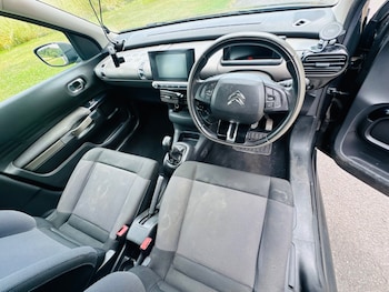 Used Citroen C4 Cactus 2016 for sale - 79076824: Photo